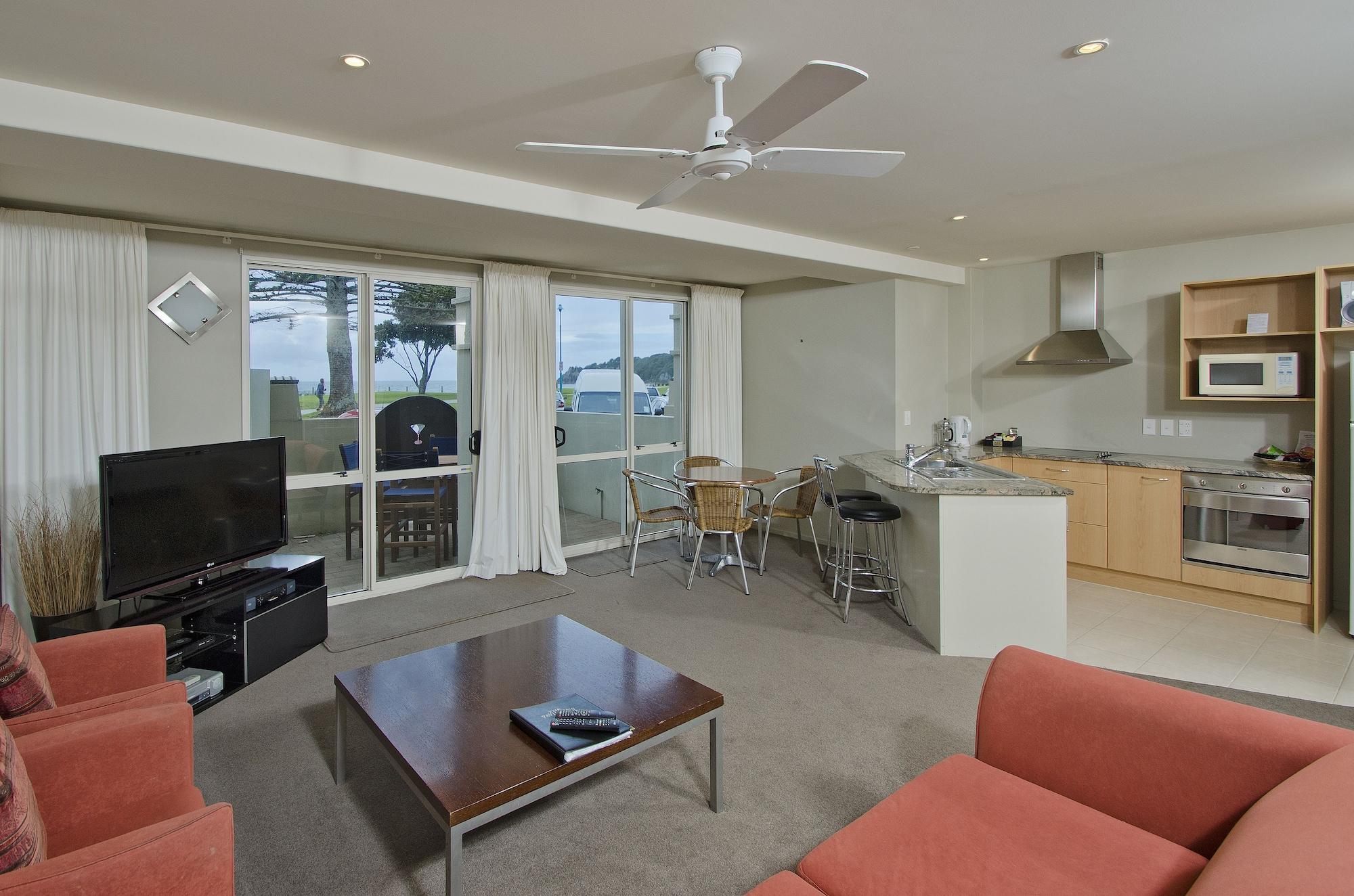 Pavilion Beachfront Apartments Mount Maunganui Kültér fotó